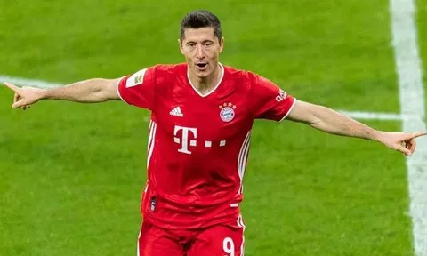 Lewandowski rời Bayern vì Haaland
