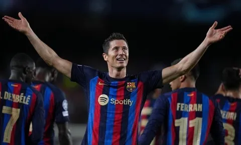 Xavi: "Cầu thủ ghi bàn hay nhất thế giới"