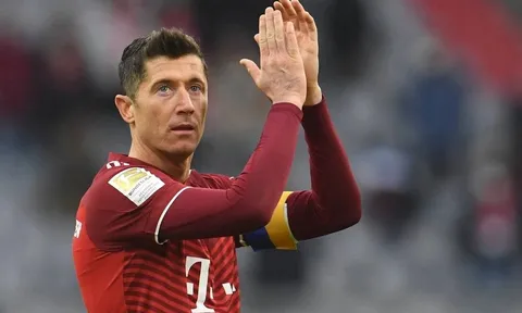 Gạch tên Lewandowski, chuyên gia chỉ ra tiền đạo M.U nên theo đuổi