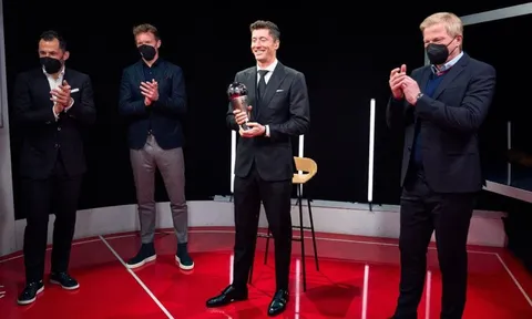 Lewandowski lên tiếng khi bị Messi loại khỏi phiếu bầu The Best
