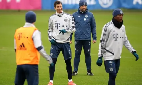 Lewandowski: "Ông ta là cái tên phù hợp, có thể trở thành HLV mới của Bayern"