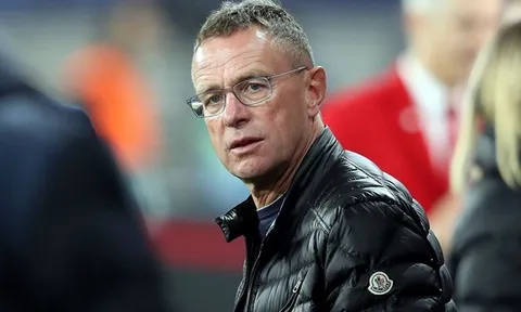 Liên tiếp gây thất vọng, sao Chelsea vẫn được xem là "Johan Cruyff 2.0"