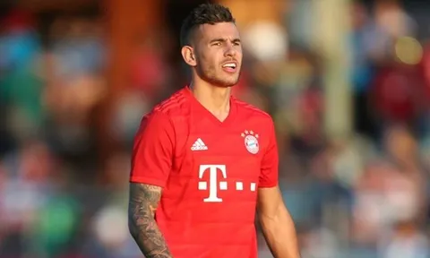 Liên tục thăm "giường bệnh", "bom tấn lịch sử" của Bayern bị cà khịa cực gắt