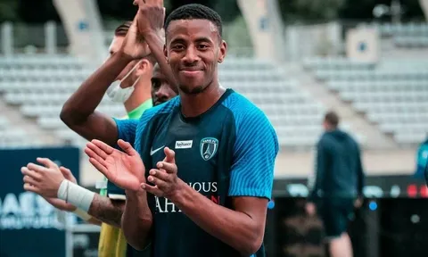 Dàn đối thủ khó chịu của Quang Hải và đồng đội tại Ligue 2