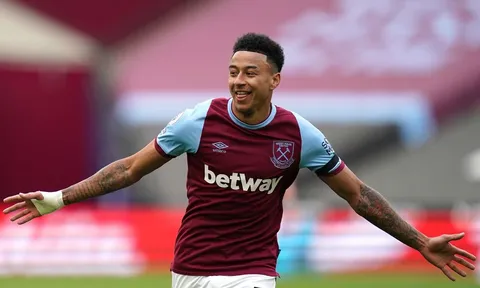 Lingard gợi ý về bến đỗ mới