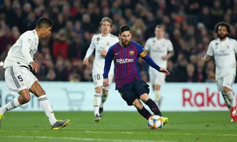 Varane: "Tập thể Real cần phải làm điều quan trọng này với Messi!"