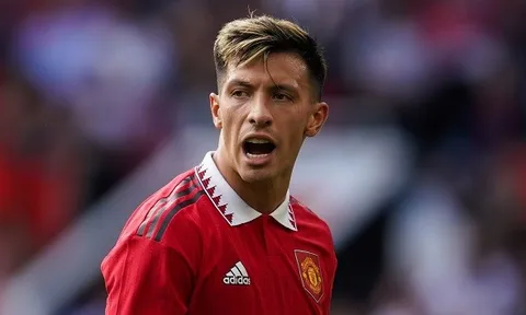 Trung vệ thép của Man Utd gặp rắc rối khi trở về ĐTQG