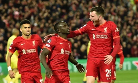 Ferdinand, Owen chỉ ra yếu tố giúp Liverpool có thể ăn 4