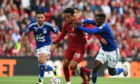 Fabio Carvalho khiến sân Anfield phấn khích
