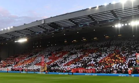 CĐV thành Manchester lăng mạ, Liverpool ra tuyên bố chính thức