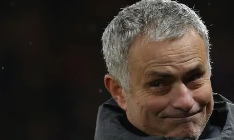 Liverpool chần chừ, đối tác chào hàng máy chạy cho Mourinho