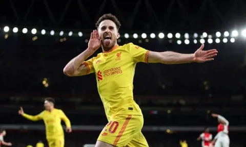 'Liverpool có 1 cầu thủ giống De Bruyne'