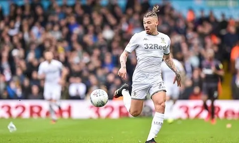 Liverpool đấu Tottenham, quyết giành "chân chuyền pressing" tại Ngoại hạng Anh