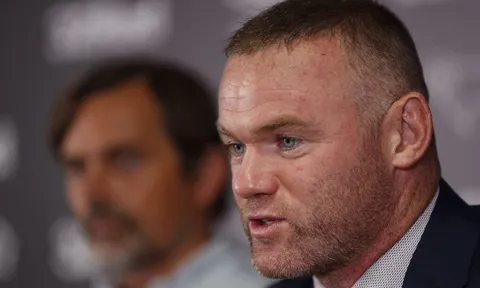 Liverpool hay Man City vô địch Premier League, Rooney đã có câu trả lời