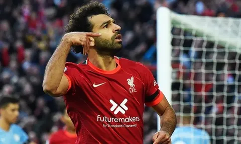 Liverpool nhận cảnh báo về hợp đồng mới của Salah