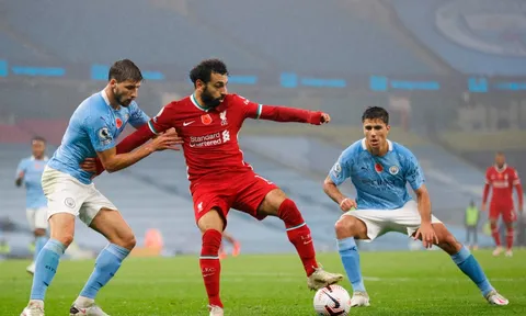 Liverpool "tan hoang", Owen bày tỏ sự lo lắng
