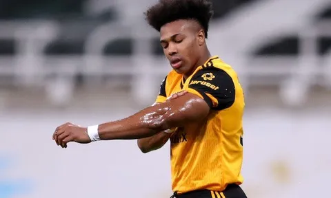 Liverpool tiếp cận máy chạy của Wolves