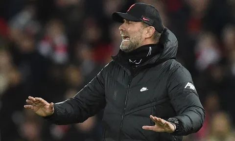 Liverpool từ chối lời đề nghị cho Phillips