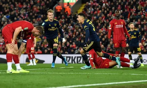 Luận Arsenal: Coi chừng mất vũ khí hạng nặng