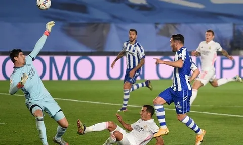 Bùng nổ như Messi, 'hàng thải' Pháo thủ khiến Real Madrid ôm hận
