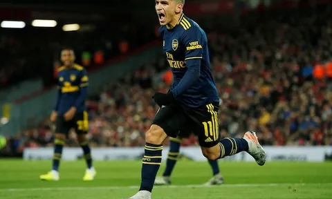 Torreira dở chứng, công khai bến đỗ lý tưởng trước thềm đại chiến Southampton