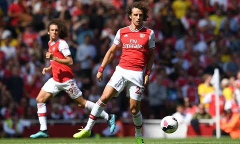 Không thể đến Arsenal, Luiz tỏ rõ thái độ