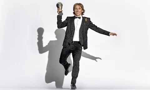 Luka Modric 35 tuổi: Gương mặt bình dị trong ngôi đền Quả bóng vàng