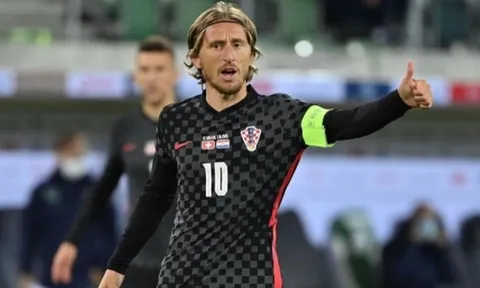 Luka Modric sẽ ở lại Real với 1 điều kiện