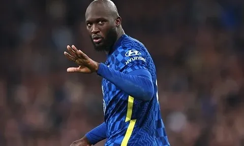 Abramovich bị truất quyền ở Chelsea