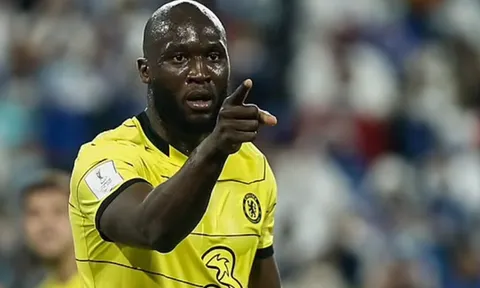 Lukaku truyền tải thông điệp khó hiểu