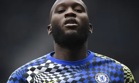 CĐV Chelsea tức điên, đòi tống khứ Lukaku