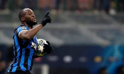 CHOÁNG! Inter bị loại, sao Man Utd 'troll' Lukaku không thương tiếc
