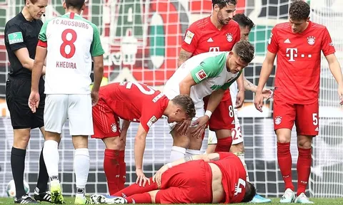 Quá rõ phản ứng của Joachim Low khi đứng trước viễn cảnh mất "trung vệ thép"