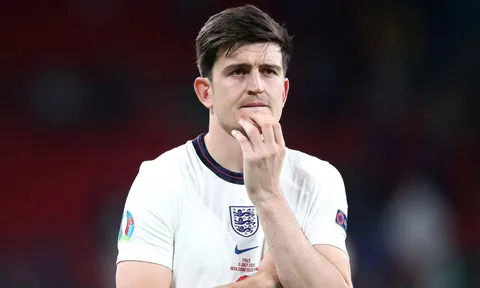 Maguire trở thành kẻ phản diện của bóng đá Anh