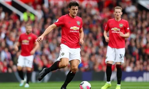 'Kỷ lục gia' Man Utd gắt gỏng: 'Hãy phán xét tôi sau 6,7 năm nữa'