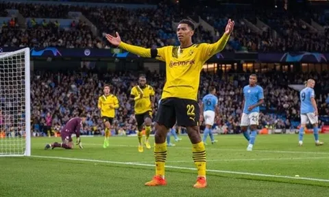 Man City có thể vượt M.U, Liverpool giành tài năng 130 triệu