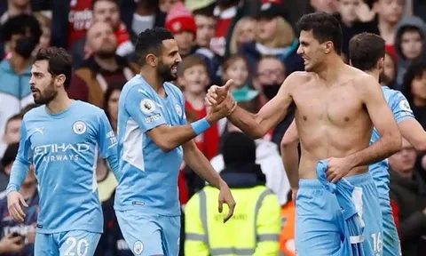 “Man City không xứng đáng giành chiến thắng”