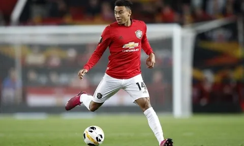 'Man City, Liverpool quan tâm nhưng Man Utd là nhà của tôi'