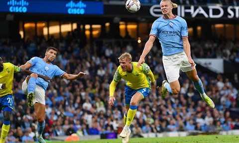 Man City thắng kiểu tennis: Siêu vũ khí Haaland