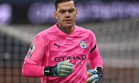 Man City tiến hành giữ chân hàng loạt trụ cột