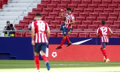 Ra mắt Atletico, Suarez sớm khiến Barcelona phải "ngậm đắng nuốt cay"