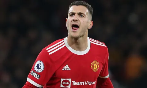 Man United chơi bết bát, Dalot nêu thẳng suy nghĩ về Rangnick
