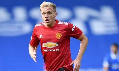 Man United gặp đối tác thảo luận vụ Donny van de Beek