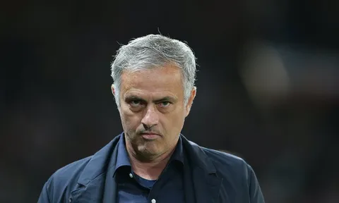Man United thắng nghẹt thở, Solskjaer nói ngay 1 câu về Mourinho