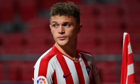Man Utd chiêu mộ Trippier: Một mũi tên trúng nhiều đích