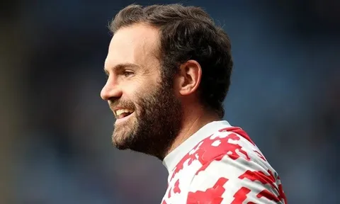 Man Utd chưng hửng vì Mata