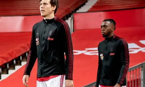 Man Utd có thể đã tìm ra lời giải cho 'cơn đau đầu' cánh phải của Ole