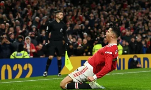 Man Utd đấu Brighton: 2 nhạc trưởng, CR7 vẫn là đầu tàu