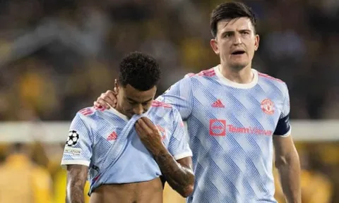 Man Utd gửi thông điệp bất ngờ đến tội đồ Lingard