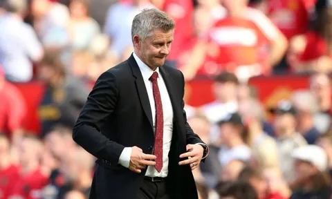 Man Utd mua sắm kém hiệu quả, Ole ngầm đổ lỗi cho 3 HLV đi trước